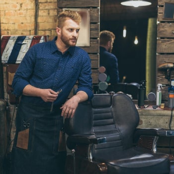 barber team member